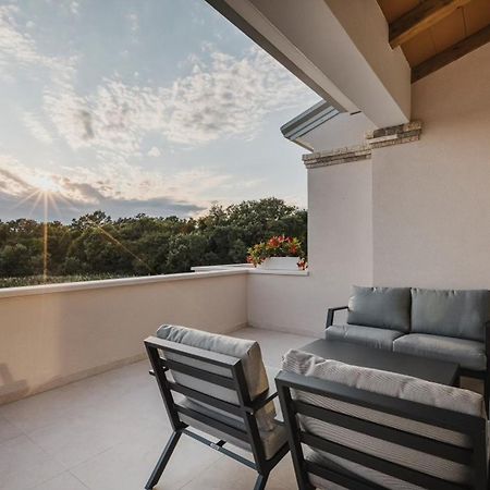 Ashka Vista Mare Apartment Umag Exterior photo